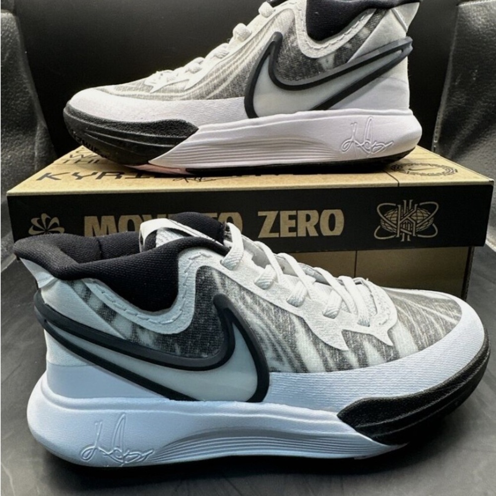 NIKE Kyrie Irving 8 GO Limited Edition Size 7 /Youth size 5